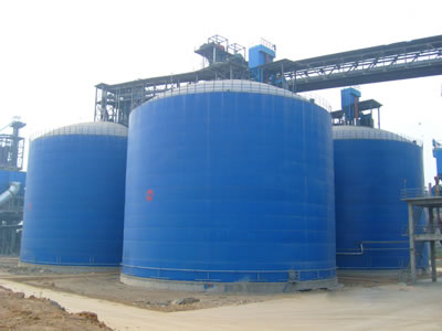 突泉水泥钢板库改造